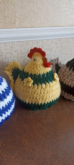 Продаются вязаные курочки