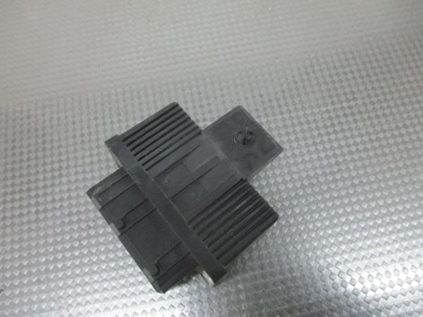 Botão / interruptor electromecânico / relé PEUGEOT Partner II