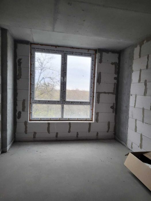 Видова 2К в зданому будинку. Розвинений район. Газ. Котел