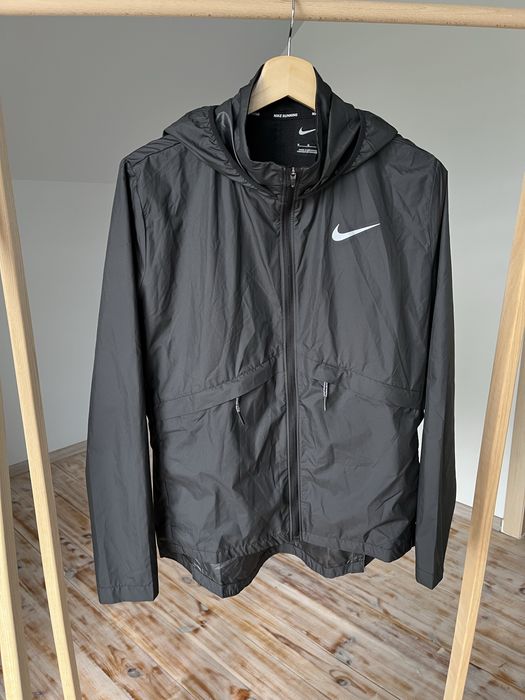 Вітровка nike M без торгу