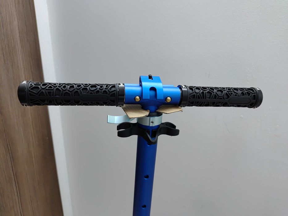 Hulajnoga Six Degrees Stuntstep Junior Hamulce /K