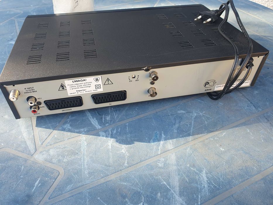 Tuner satelitarny ntv plus 2000