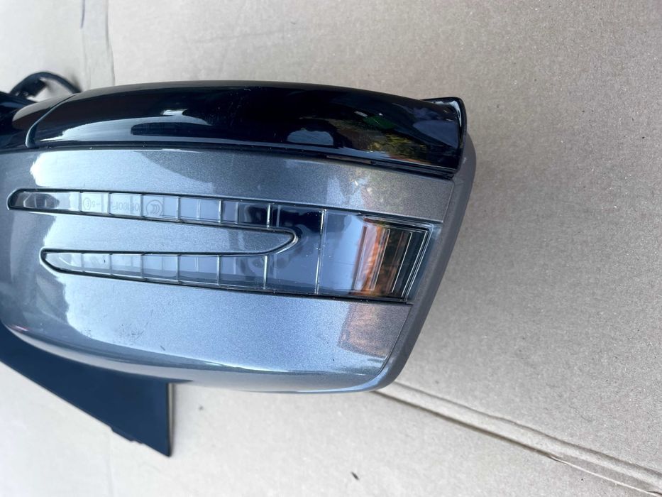 Lusterko prawe Mercedes B Klasa W246 lift 7 pin 7 kabli  ORYGINAL