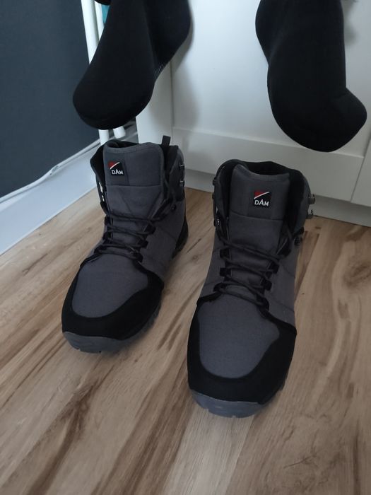 Spodniobuty oraz buty do brodzenia