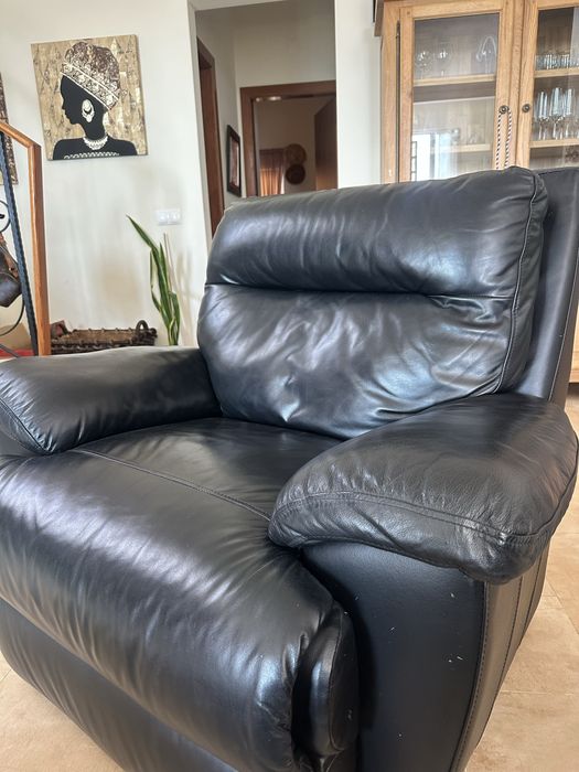 Sofá de Couro Preto importado da Inglaterra