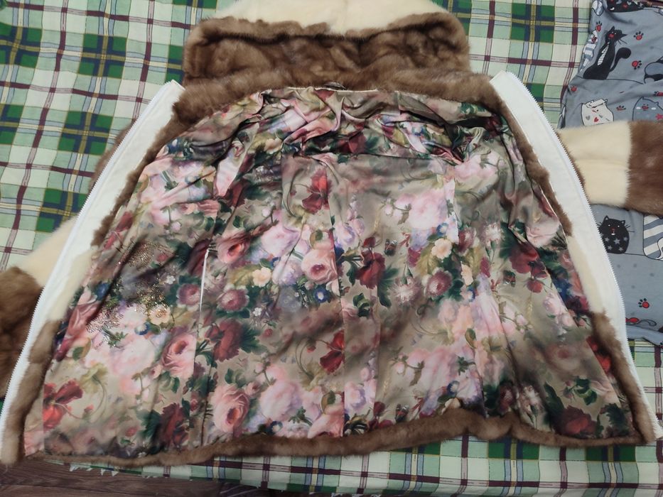 Продам норковую шубу