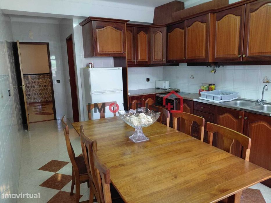 Apartamento T4 A Dois Minutos Do Santuário De Fátima