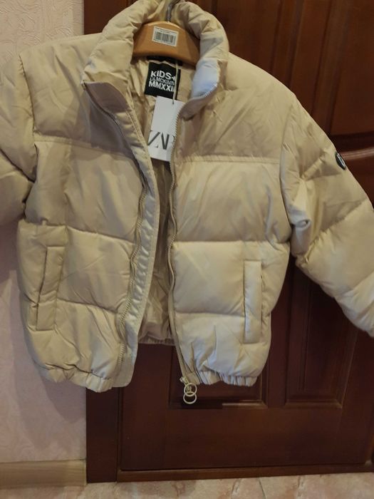 Женская куртка ZARA демисезонная