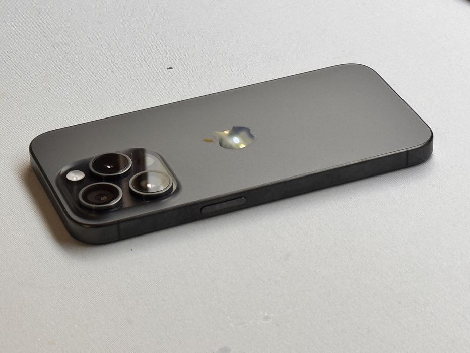 Iphone 15 pro 128 gb black