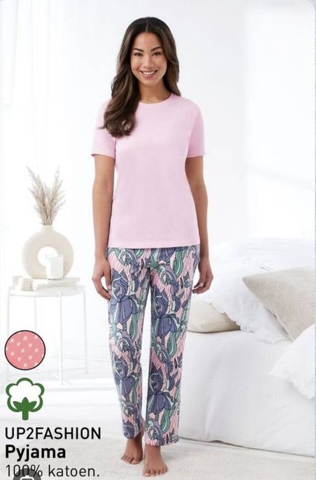 Жіноча піжама  (футболка і штани)