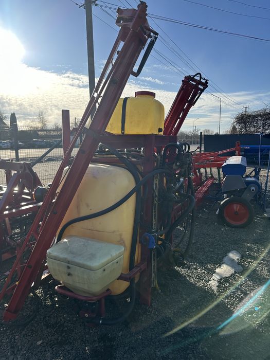 Оприскувач  Hardi 12 метрів 1000 літрів гідравлічний