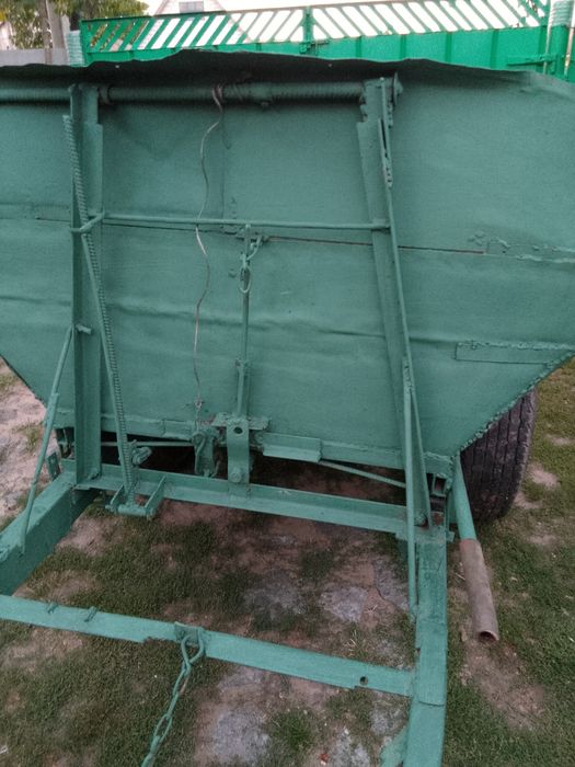 Продам саморобний трактор з прицепом-самоскид.