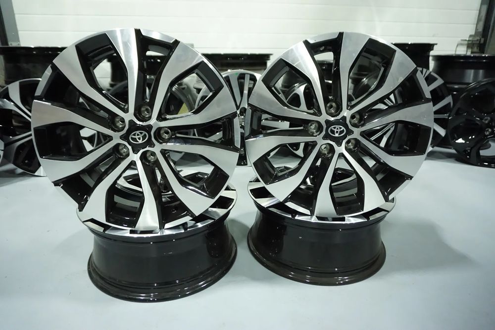 Felgi aluminiowe 17 Toyota  Ch-R Auris Avensis Rav 4 Corolla Camry Yar