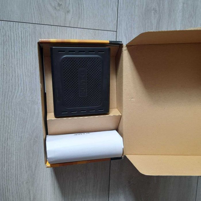 Маршрутизатор D-Link DSL-2500U
