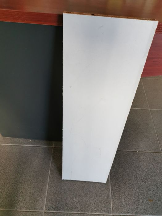 Tábua para prateleira