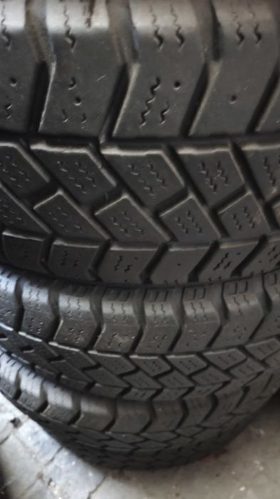Pneus 225/70/15C