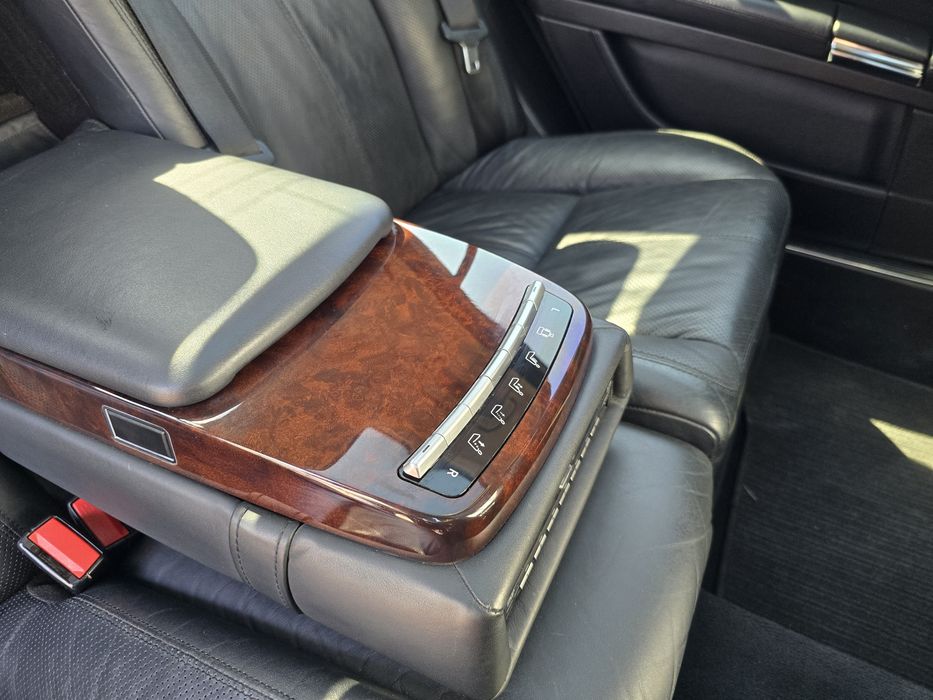 Продам свой Mercedes Benz w221 Long S500 5.5 идеальный