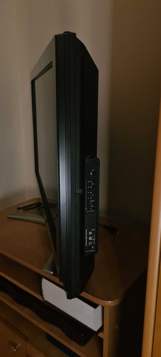 Телевізор Toshiba 37"