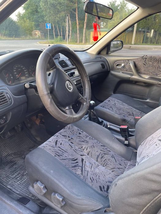 Продам мазду 323f