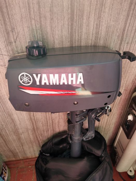 Подвесной лодочный мотор  Yamaha 2CMHS