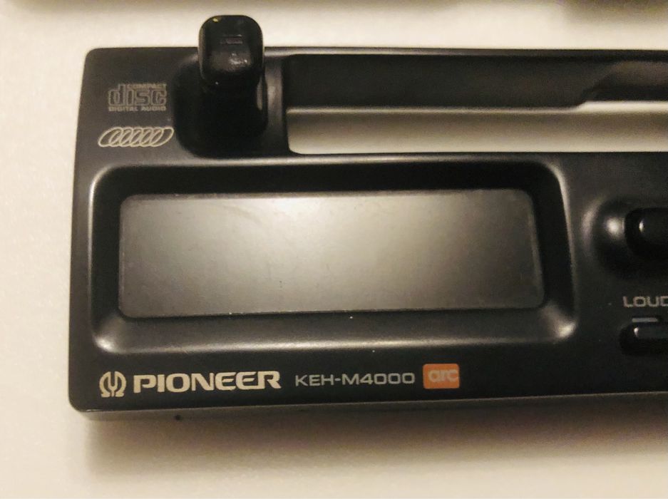 Frente Auto-Rádio Pioneer KEH-M4000