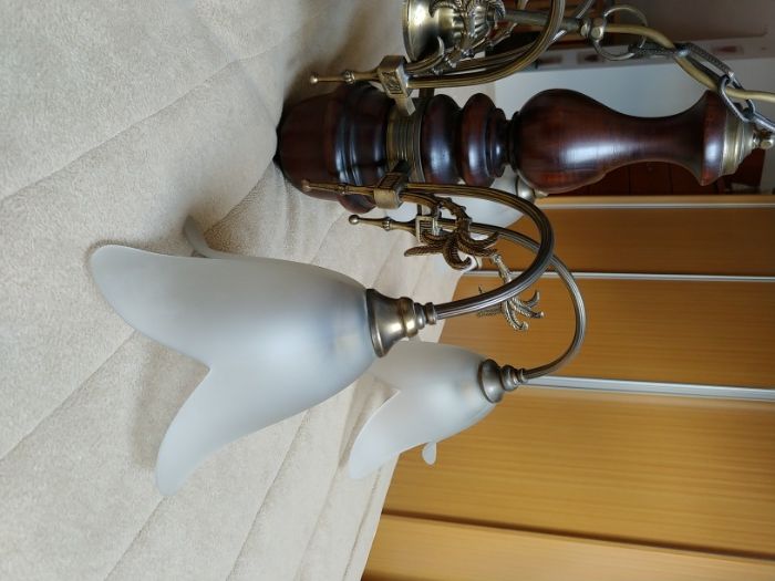 Candeeiro com 5 bracos em bom estado