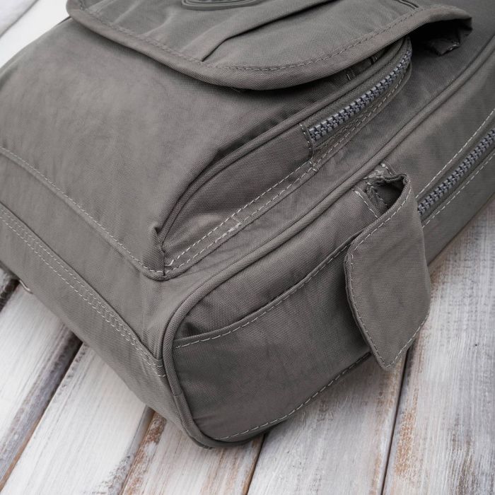 modny plecaczek damski w kolorze szarym sp-10-gr