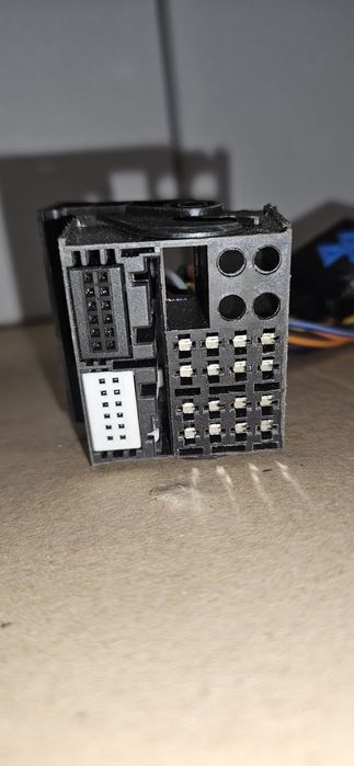 ADAPTER MODUŁ BLUETOOTH AUX DO Audi Vw Seat Skoda Jak nowy Wysyłka