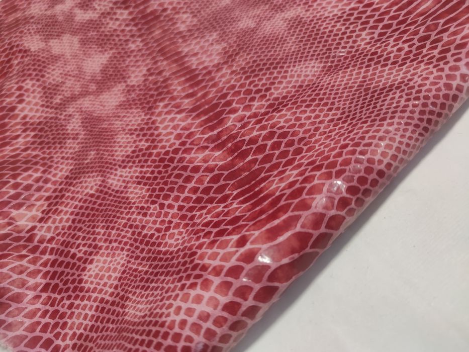 Итальянская галантерейная кожа