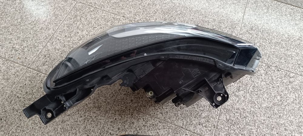 Farol ótica Renault Captur Full led