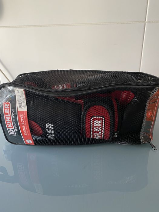 Luvas de boxe como novas