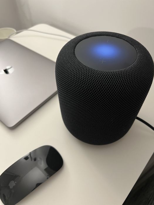 Apple HomePod 2 generacii