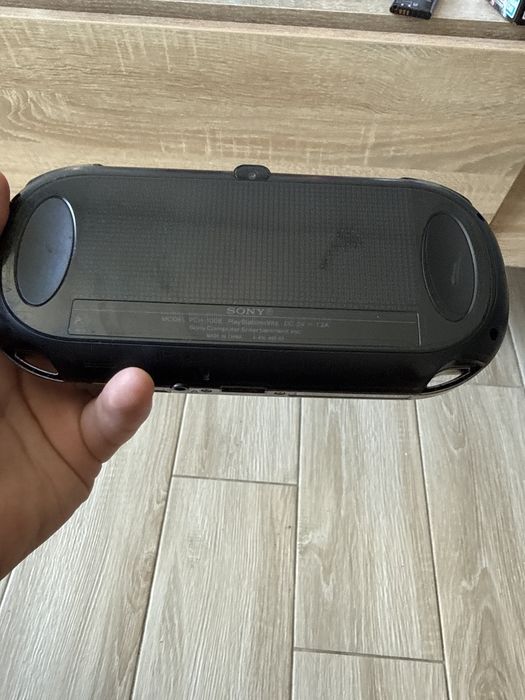 Ps vita fat 1000