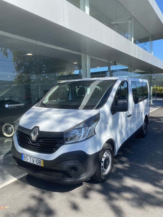 Renault Trafic 1.6 dCi Nacional • 9 Lugares
