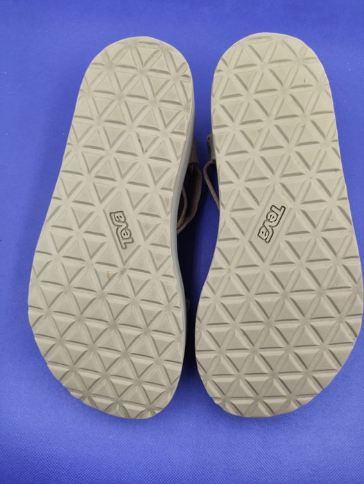 Босоніжки TEVA Flatform - 38 розмір. Оригінал