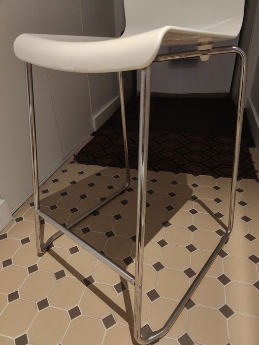 Cadeira alta modelo Glenn ikea- como nova!