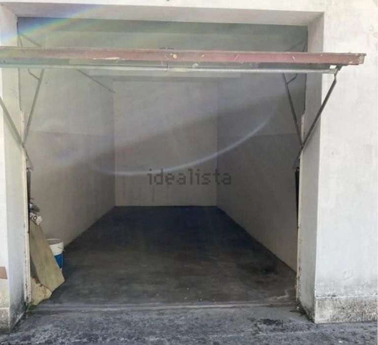 Arrendamento de garagens na Rua do Passal, 45 em Ermesinde