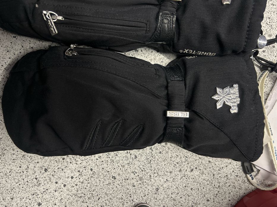 Це лижні рукавиці-рукавички бренду Level