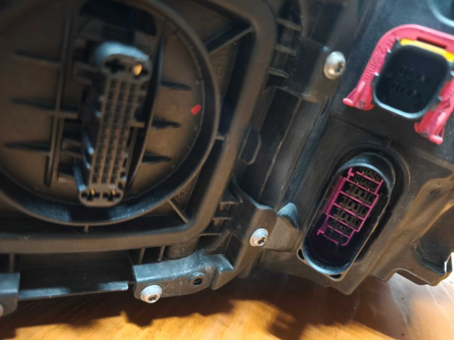 Faróis para Audi A6