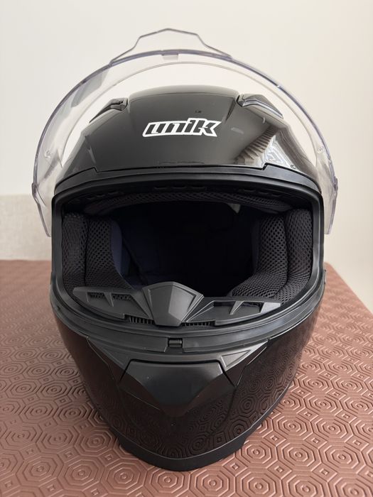 Capacete de mota UNIK | Tamanho M | Ótimo estado
