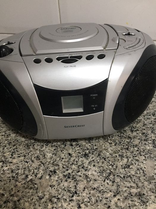 15€ vendo radio com mp3 e cd