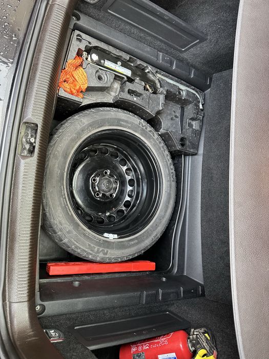 Продається Пасат б7 дизель 2.0 механіка