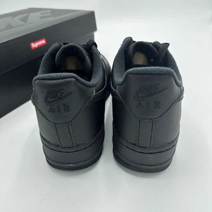 Nike Air Force 1 Low '07 Supreme Czarny  R.43