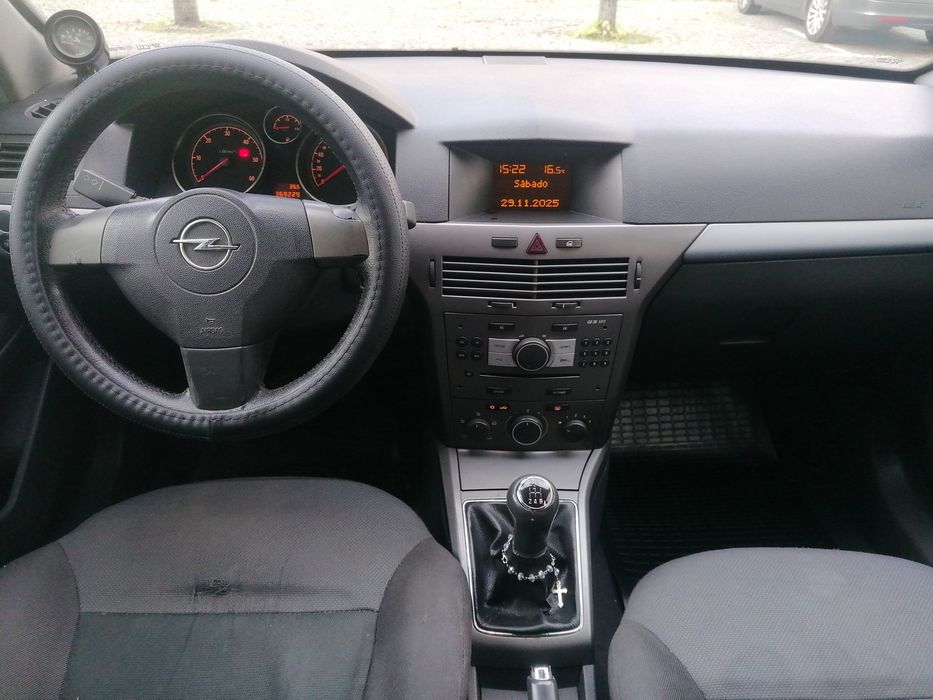 Opel Astra 1.7 cdti (Diesel)