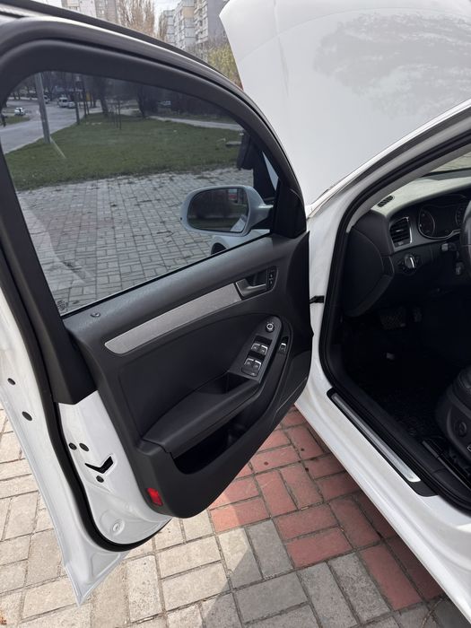 Audi А4  B8 рестайлінг