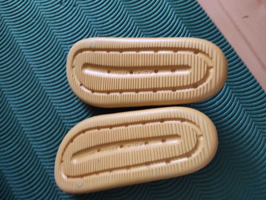 Тапки женские .Стильные шлёпки, сланцы, тапочки, летняя обувь.