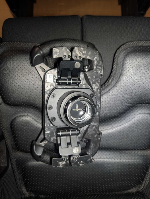 Cockpit TR120 + Periféricos MOZA