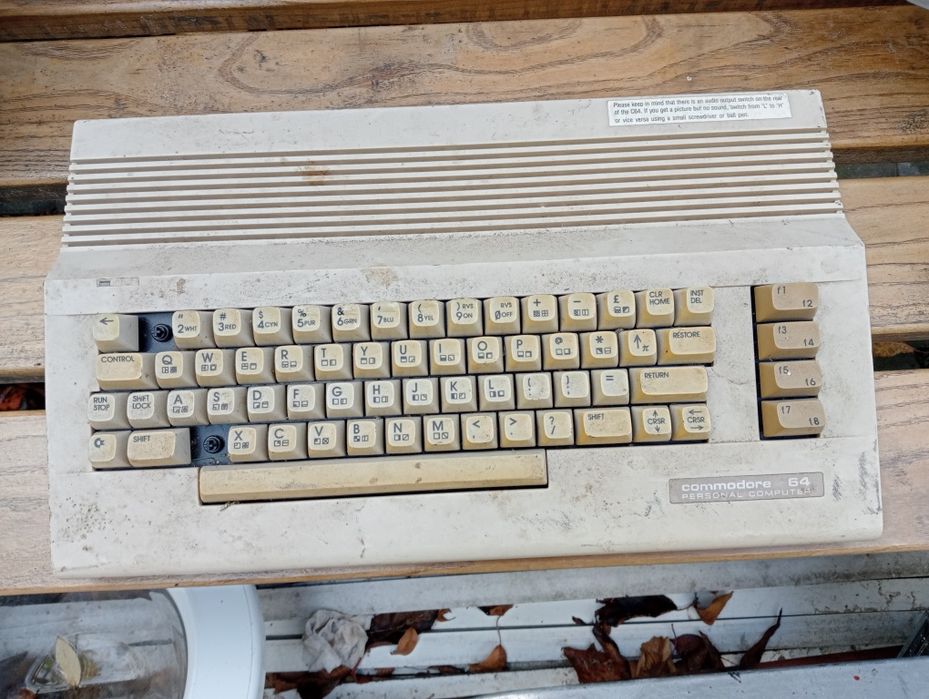 Klawiatura Commodore 64