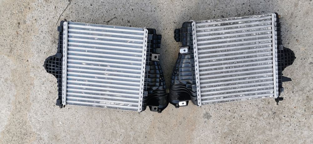 Радиатор интеркулера audi q7 4m,q8,cayenne 9y0,touareg 760