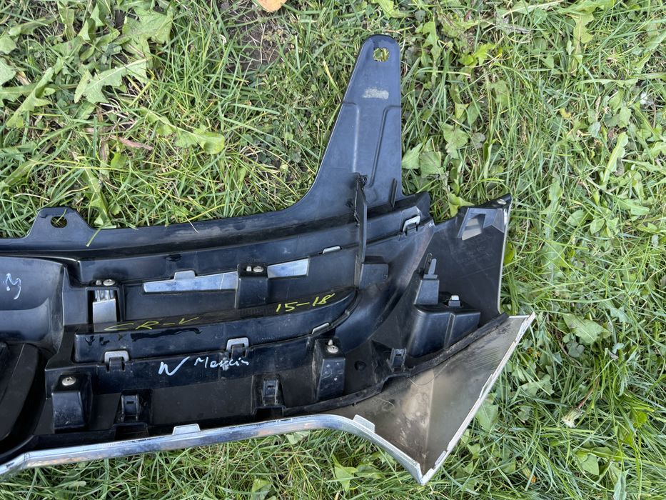 honda crv решітка радіатора 2015-2018